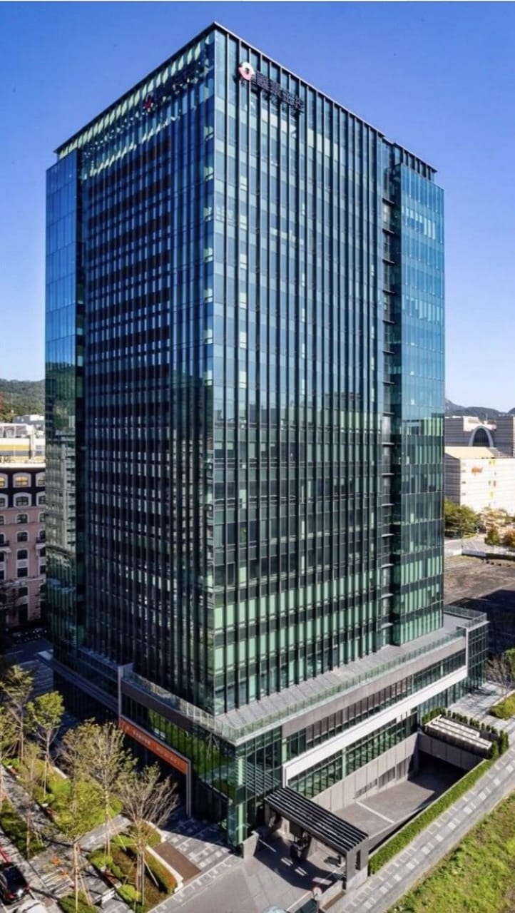 WhatsApp Image 2025-12-03 at 00.02.56_2d4f883f